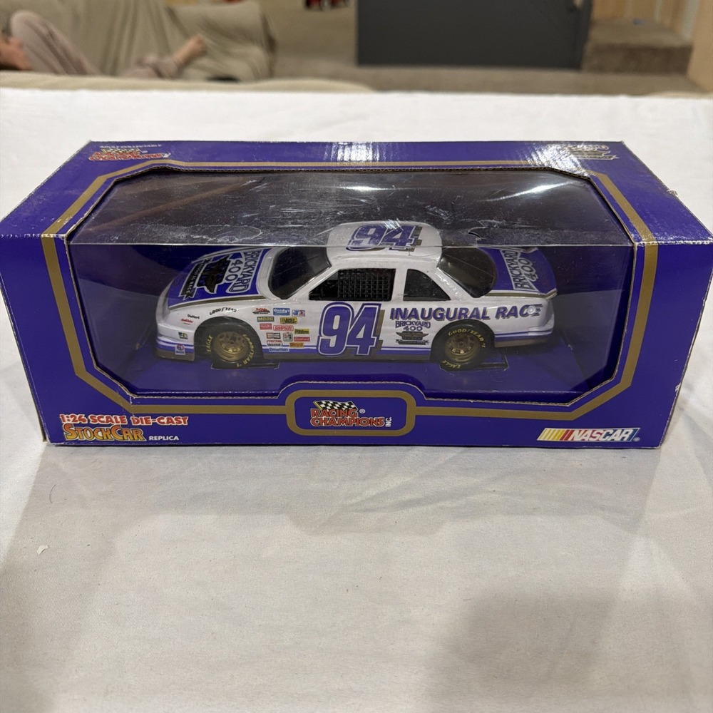1994 Racing Champions Brickyard 400 Inaugural Race Stock Car 1:24 Diecast NASCAR
